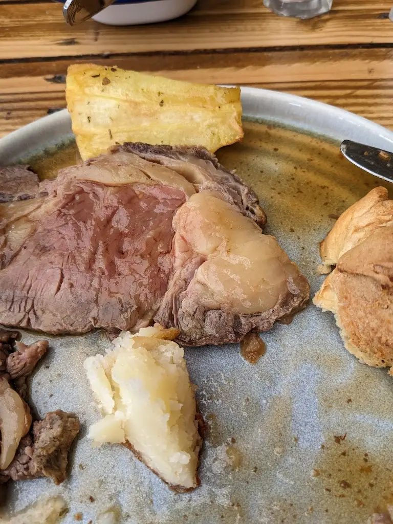 Jennifer Barry_Lakeside Kitchen Ltd_Tempsford_review