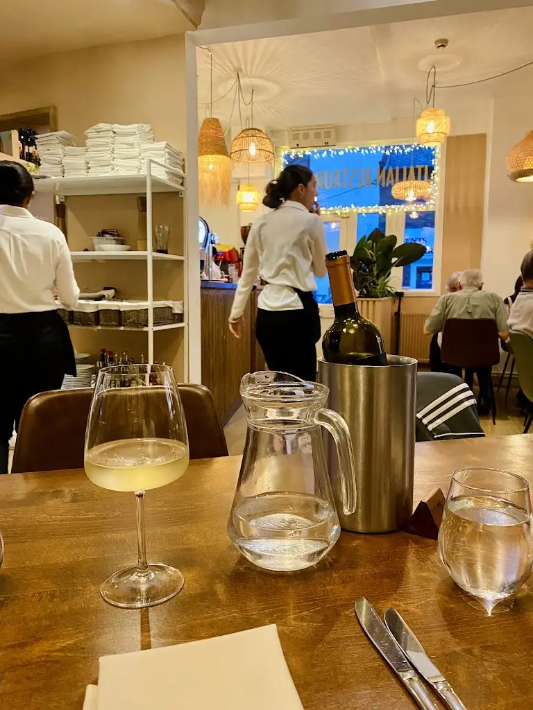 Victoria Heard_bistrooggi_Syston_review