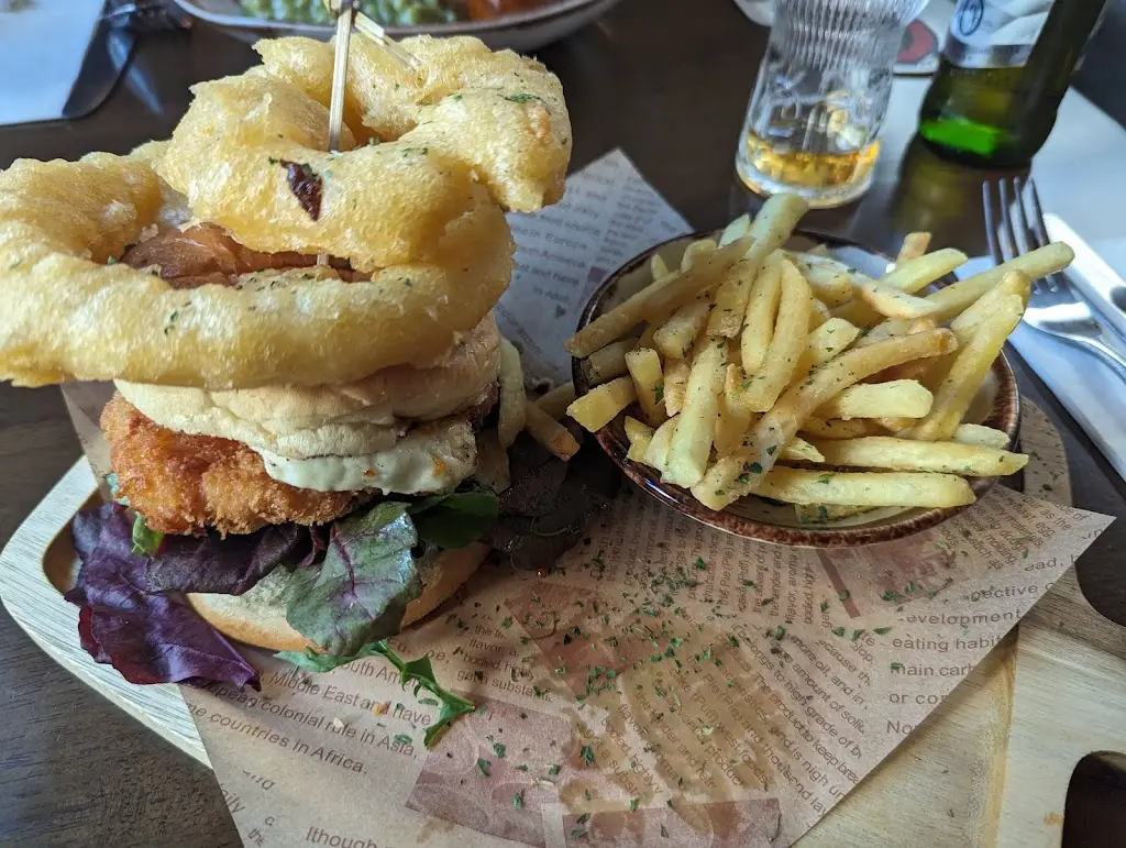 Mark Pickering_The Queen Victoria_Syston_review