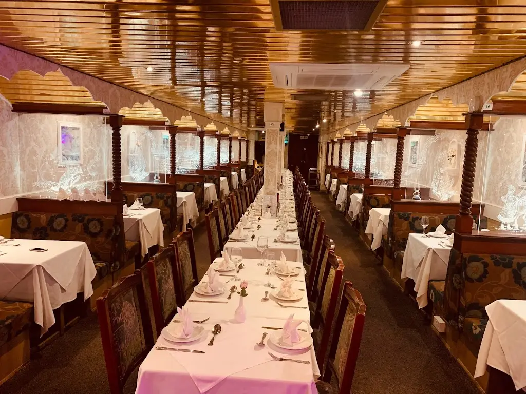 Taraj Palace restaurant in Syston