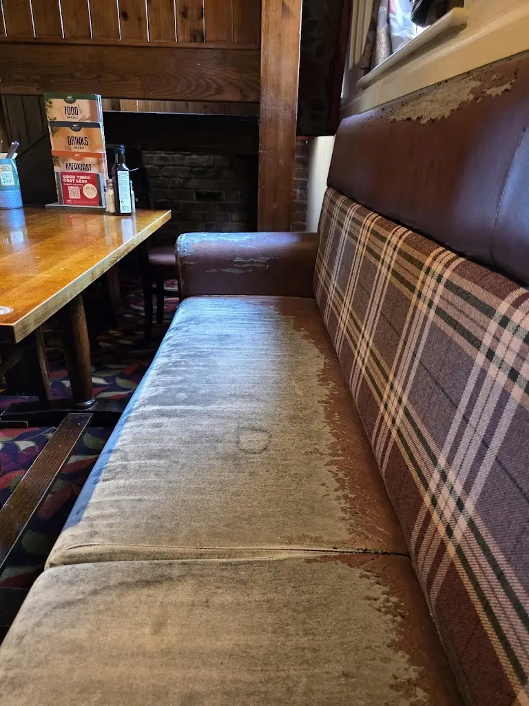 Tomasz Nowicki_Hobby Horse Farm - Dining & Carvery_Syston_review