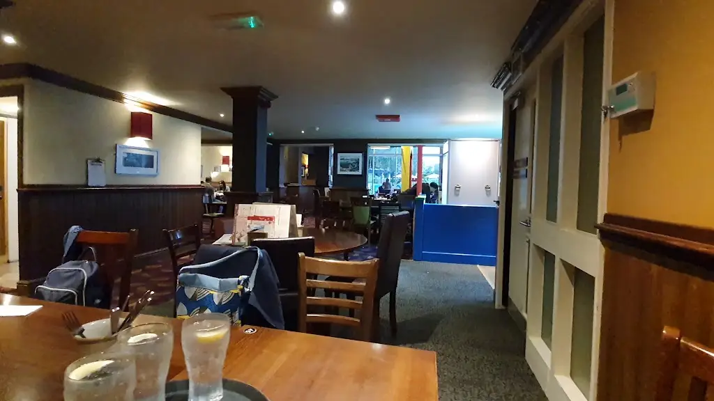 Hobby Horse Farm - Dining & Carvery_Syston_slider_image_2