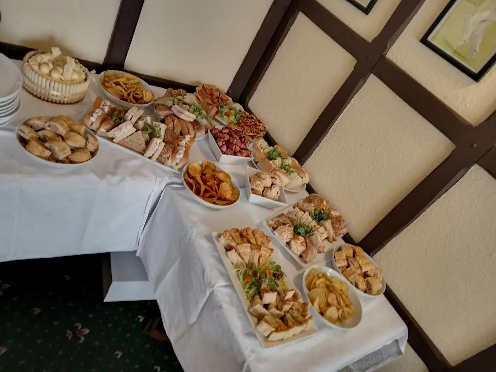 Menu_The Greyhound Inn_Beaminster_image_3