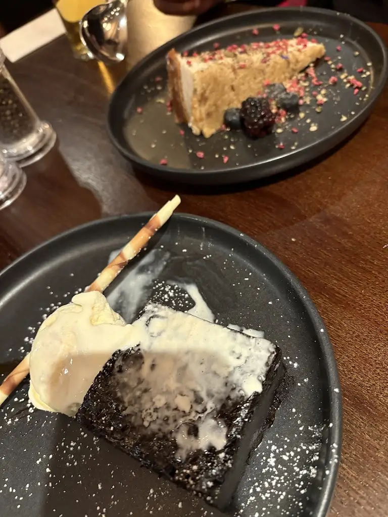 Dina Patel_Miller & Carter Rothley_Syston_Bewertung