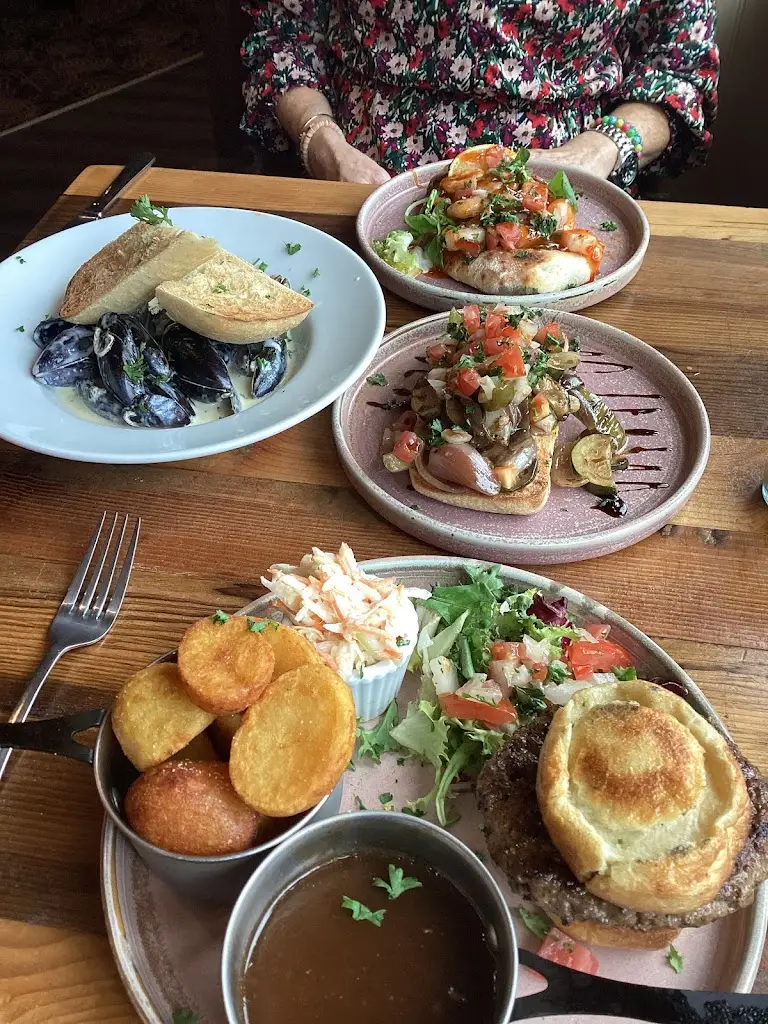 David Moore_21 The High Street Tadcaster_Tadcaster_review