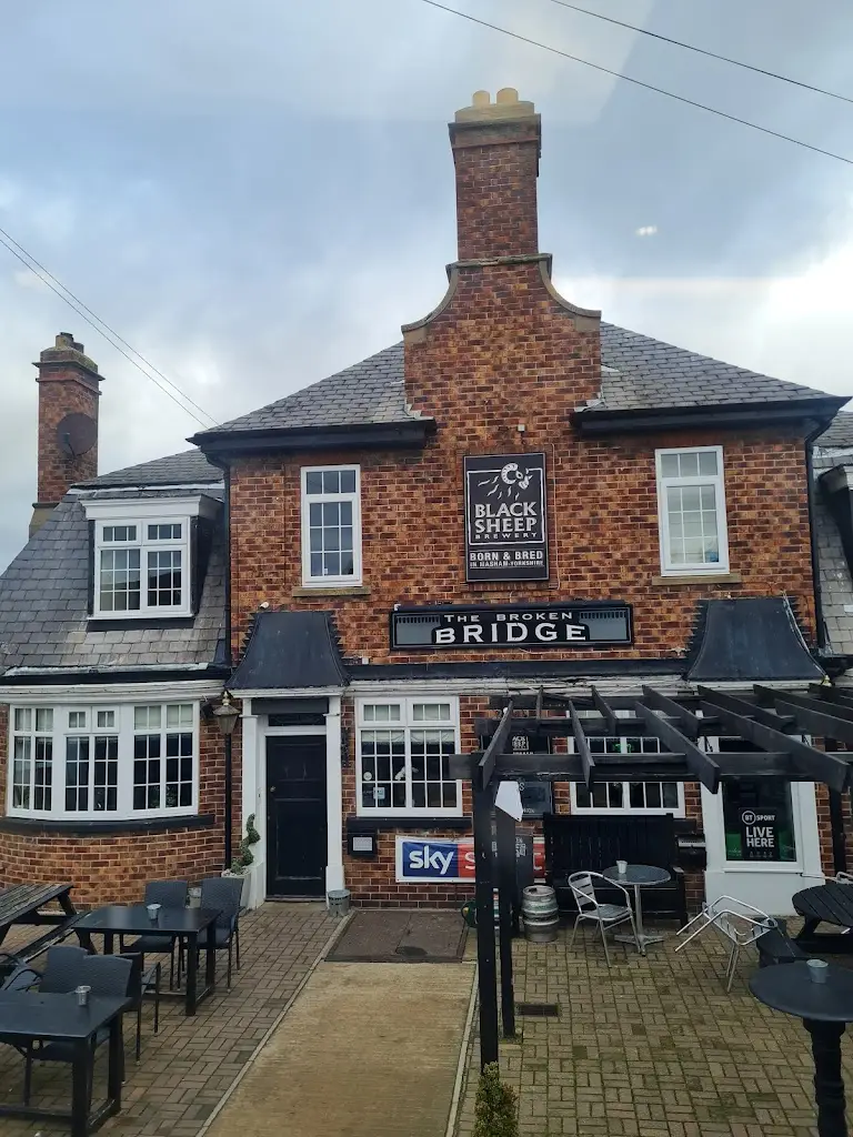 Broken Bridge_Tadcaster_slider_image_2