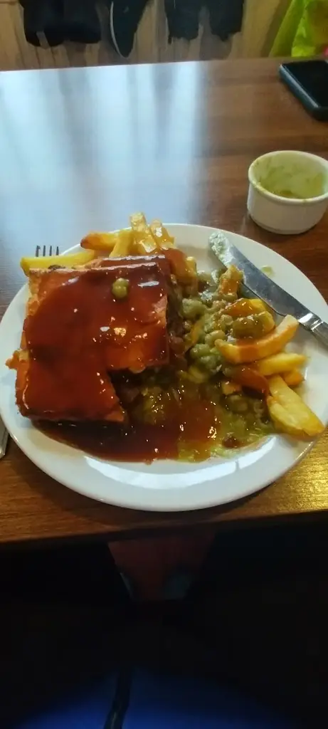 Menu_Crown & Anchor_Tetney_image_9