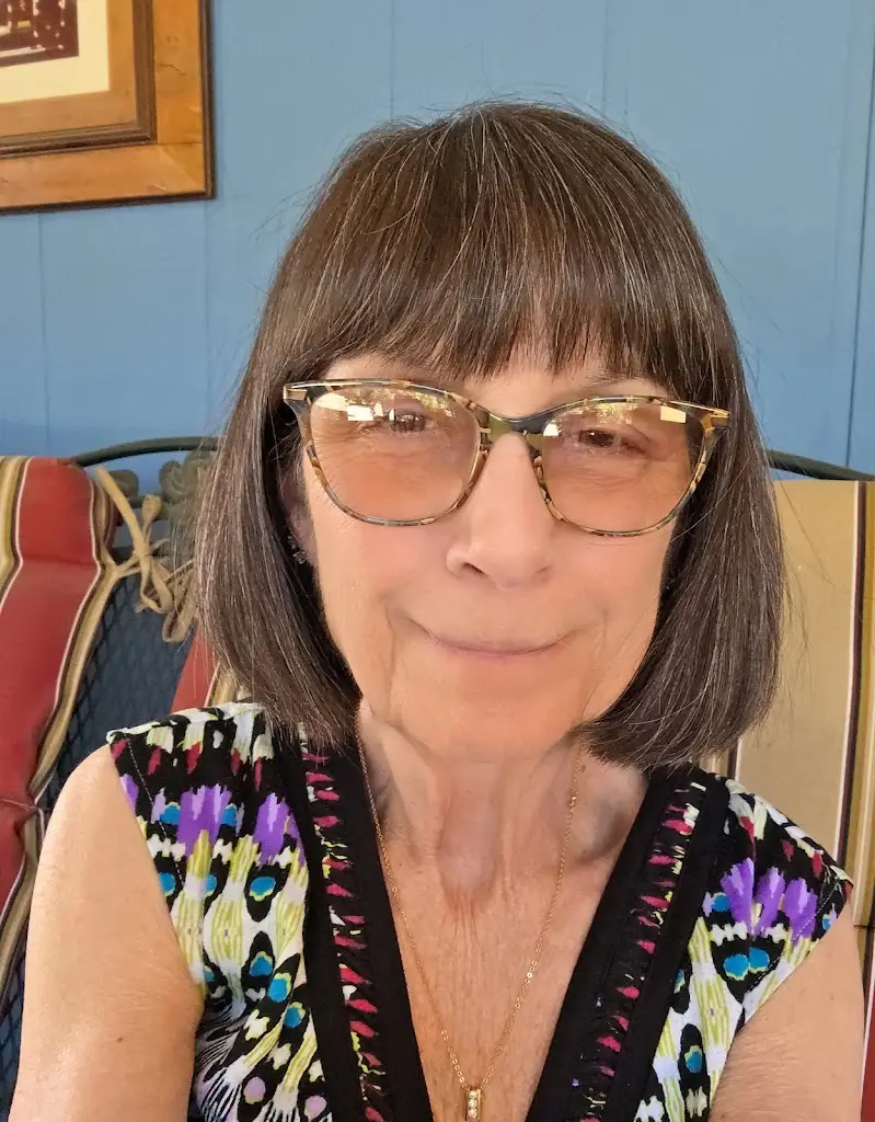 Christie Harvey_The Willow Restaurant & Tea Rooms Ltd_Alford_review