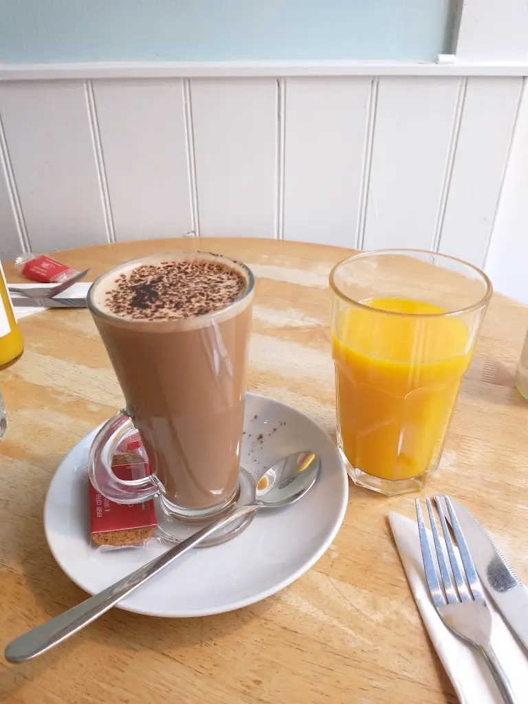 Menu_Finley Browns Cafe_Teignmouth_image_8