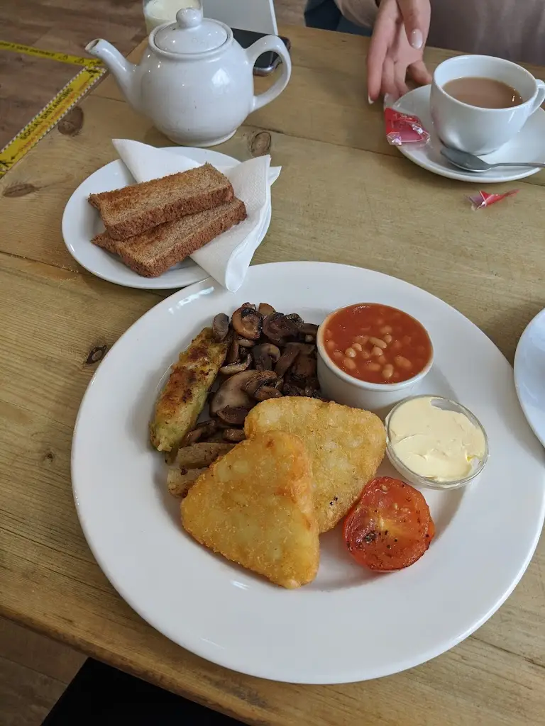 Menu_Finley Browns Cafe_Teignmouth_image_9