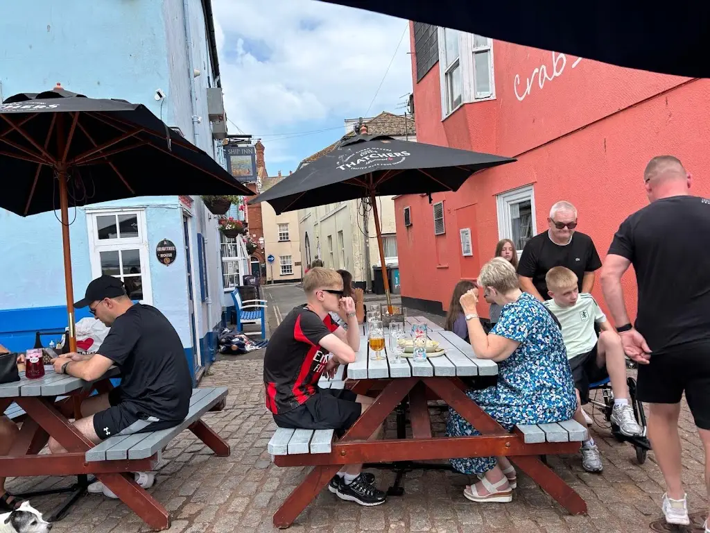 Stoyan Nikolov_Ship Inn_Teignmouth_review