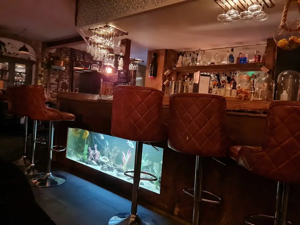 The Lobster Lounge & The Crab Shack restaurant in Teignmouth