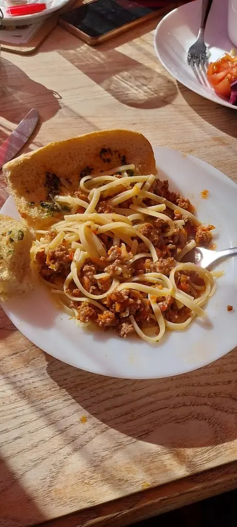 Lydia Waters_Milo's Cafe_Teignmouth_review