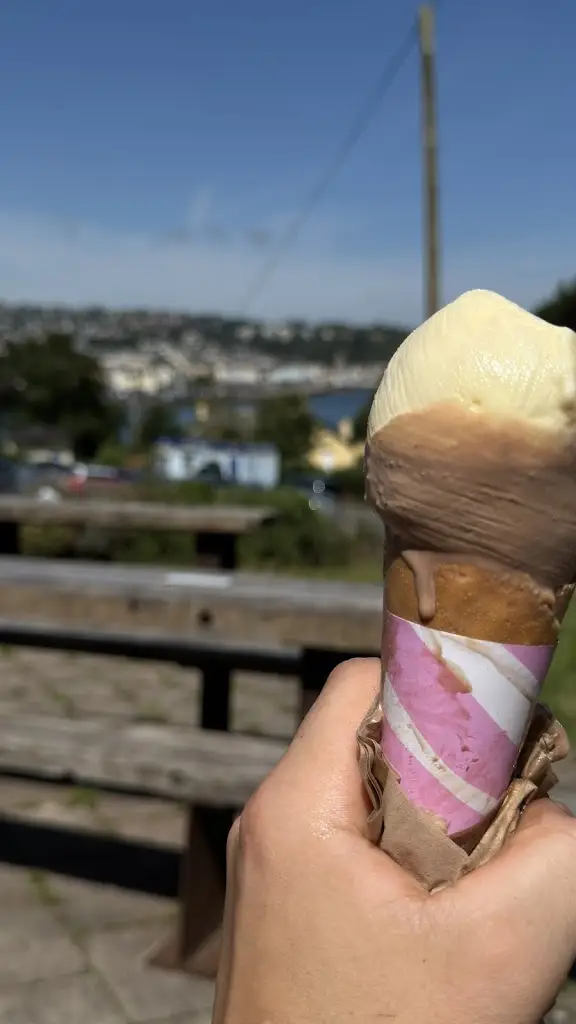 Jacob Authers_cafe-ODE_Teignmouth_review