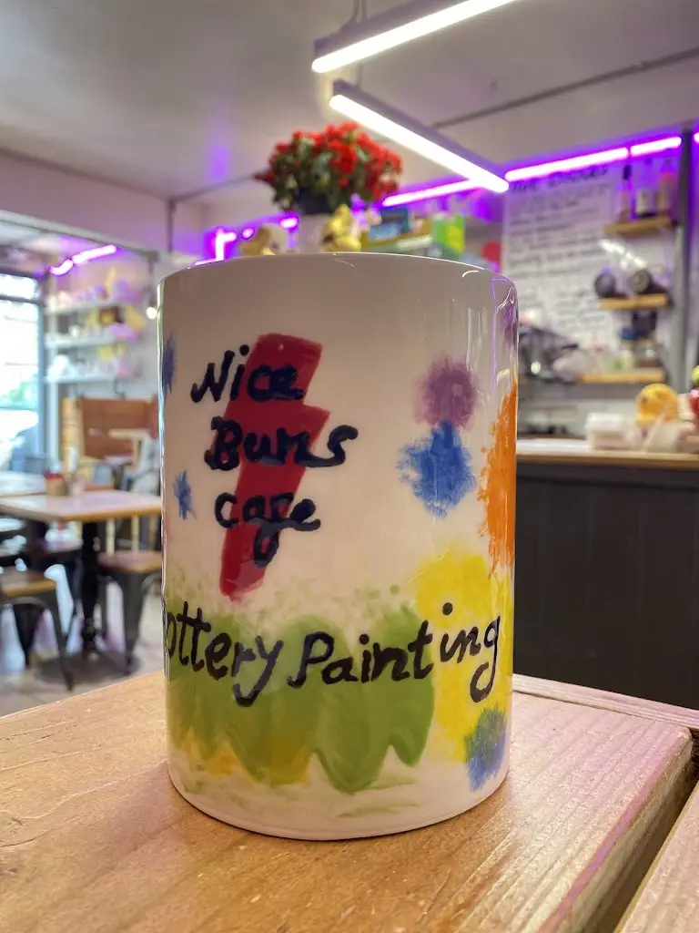 Nice Buns Café_Thames Ditton_slider_image_2