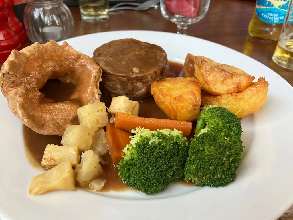 Flower Power_the Peacock Inn_Tenbury Wells_review
