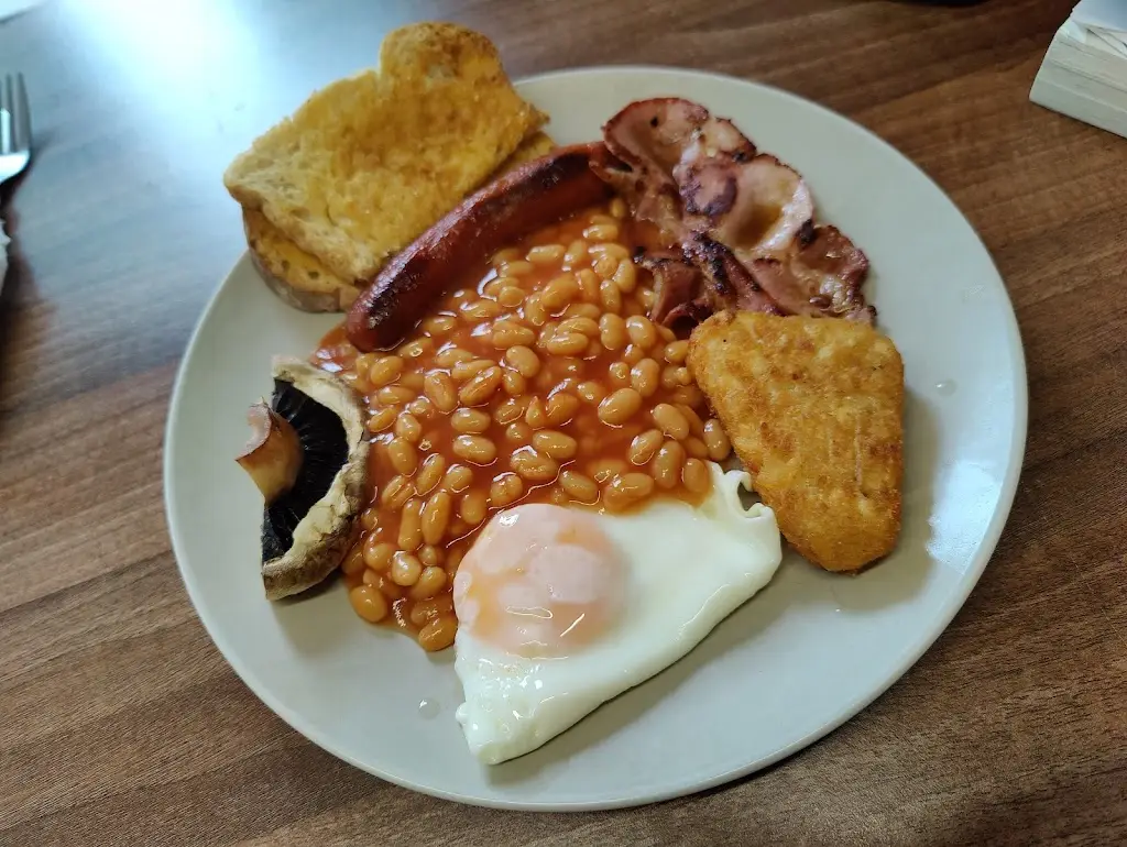 H M_The Riverside Cafe_Tenbury Wells_review