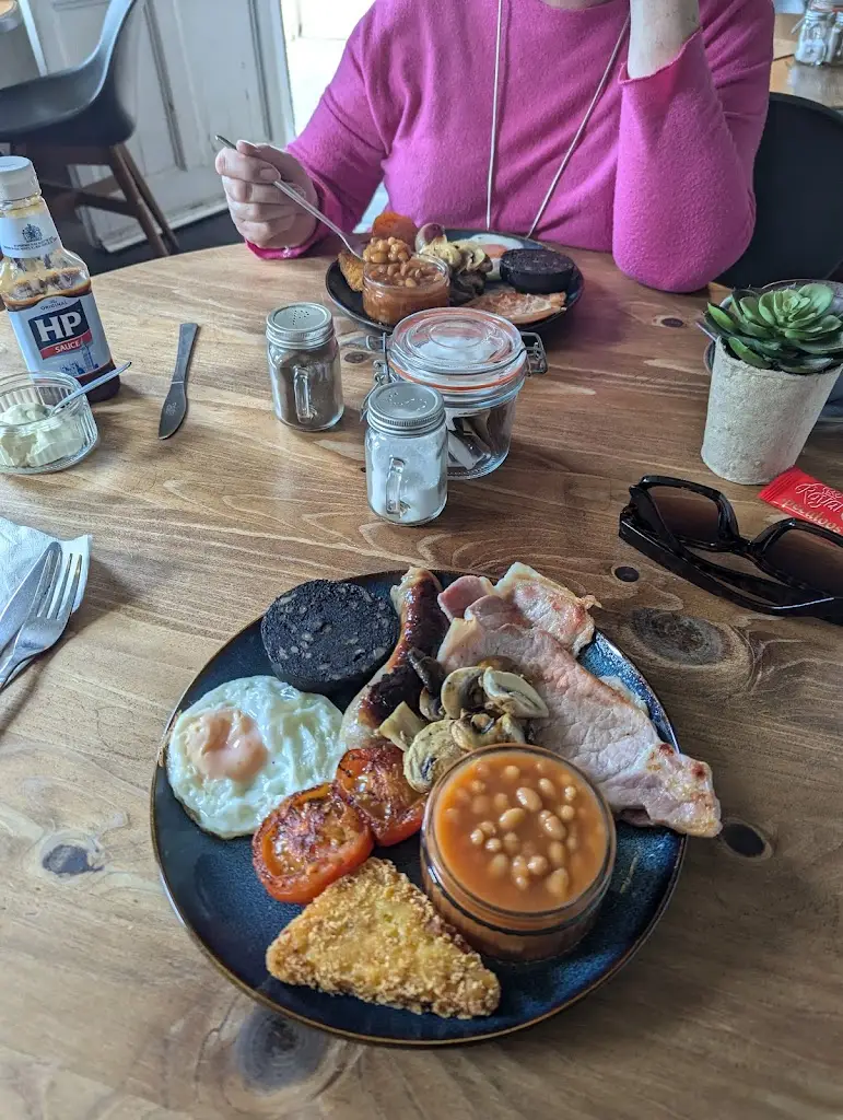 Menu_Tabs_Tenbury Wells_image_1