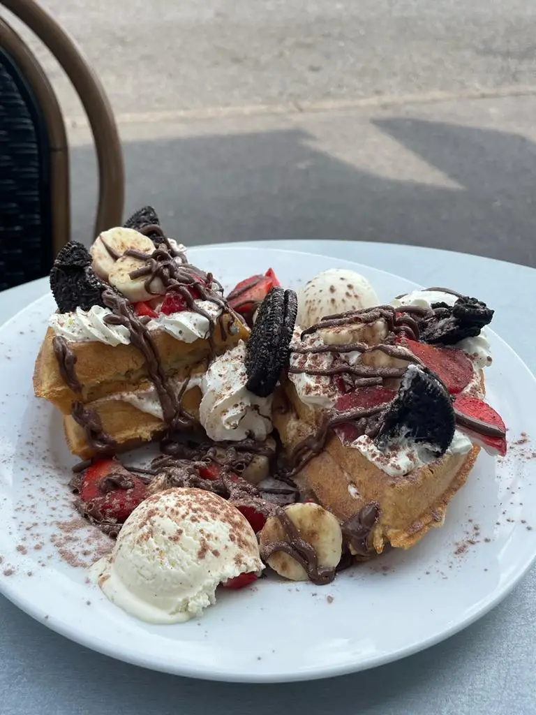 Cafe Retreat restaurant in Tadley