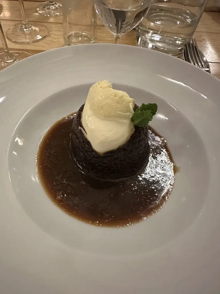 Sam Gillespie_The Wellington Arms_Tadley_review