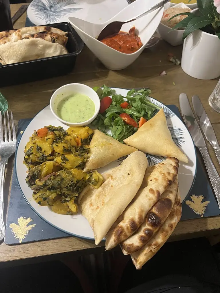 Menu_The Elephant Pub and Indian Restaurant_Tadley_image_4