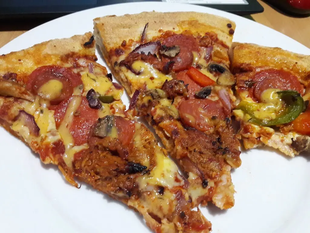 Ileana Tanase_Domino's Pizza - Tadley_Tadley_review
