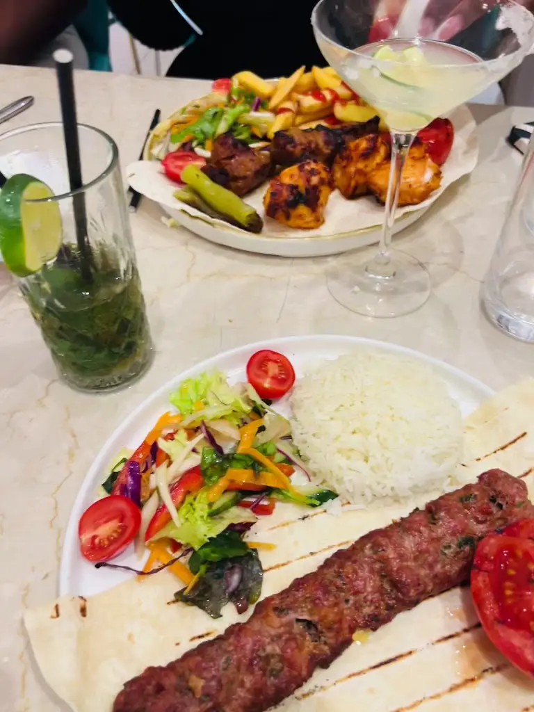 Bade Teddington_Teddington_slider_image_2