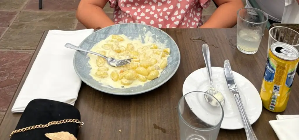 erminia iaccarino_La Dolce Vita_Teddington_review