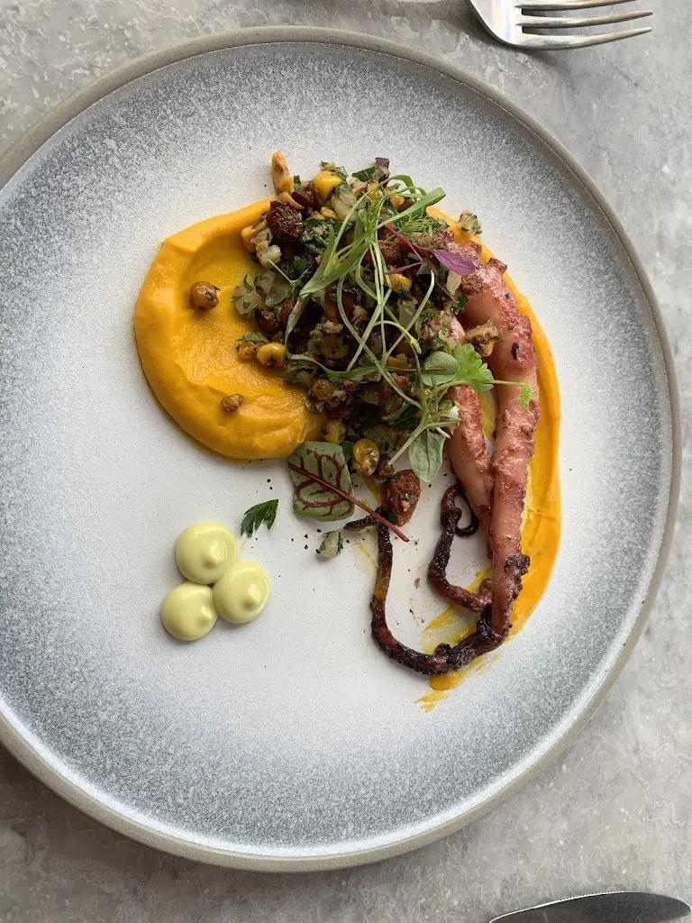 Cento Uno Teddington_Teddington_slider_image_2