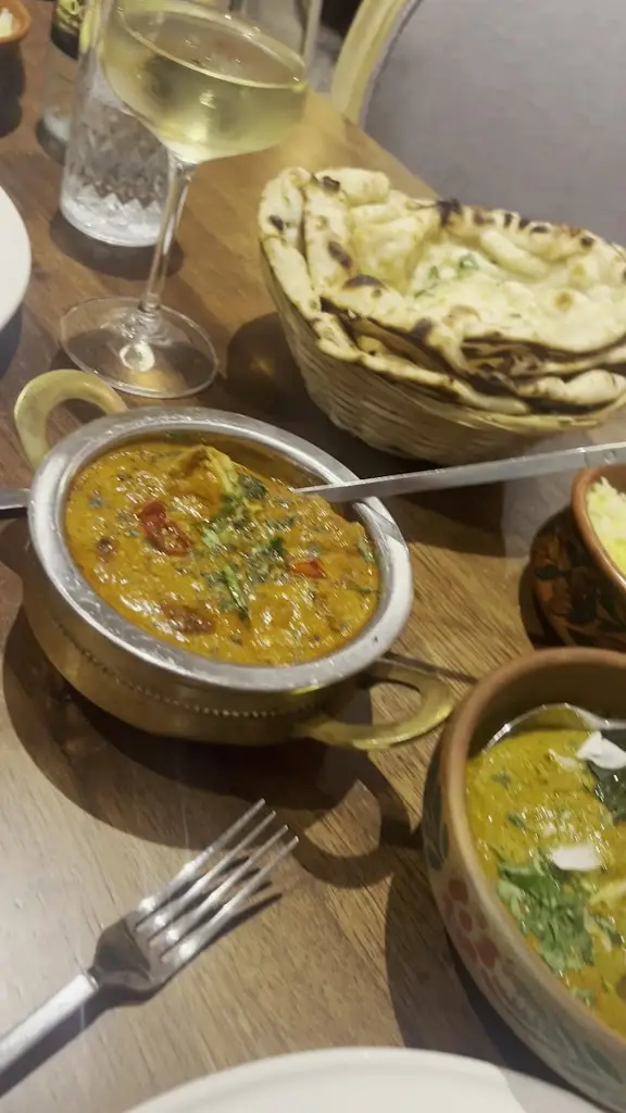 Roots_Teddington_slider_image_2