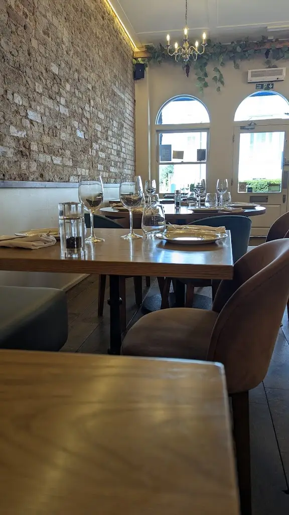 Zsolt Karpati_Ruba Restaurant_Teddington_review