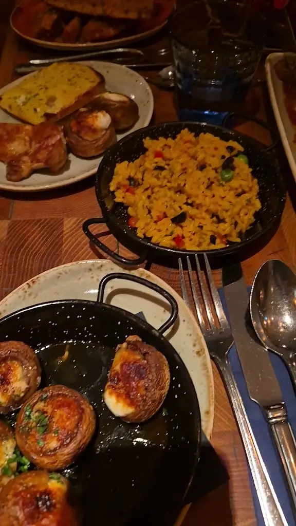 Bar Estilo_Teddington_slider_image_2