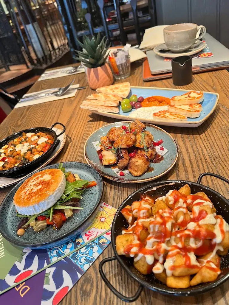 Bar Estilo_Teddington_slider_image_3