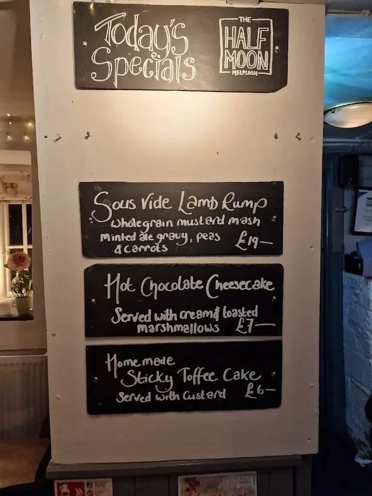 Menu_The Half Moon_Beaminster_image_3
