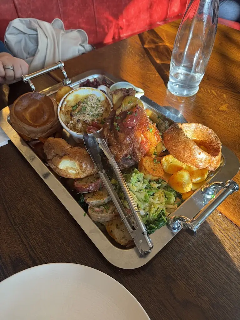 The Park_Teddington_slider_image_3