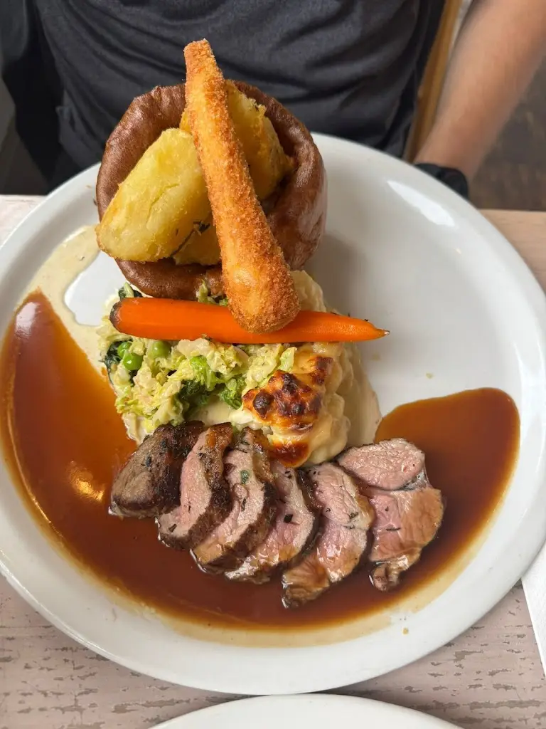 Mark Reynolds_The Railway Teddington_Teddington_review