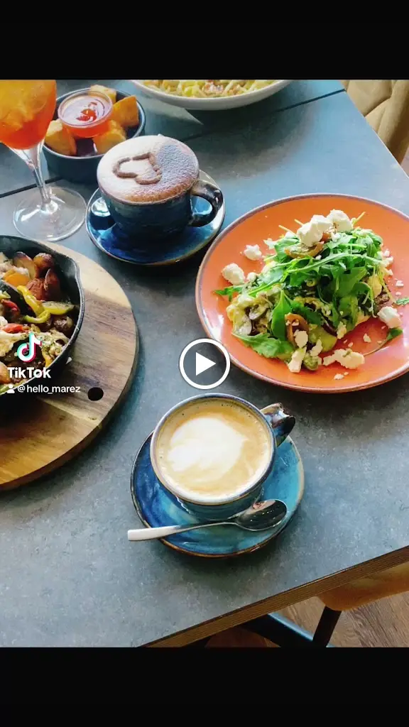 Marez brasserie_Teddington_slider_image_2