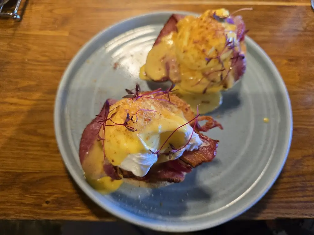 Catherine C._The Fallow Deer_Teddington_review