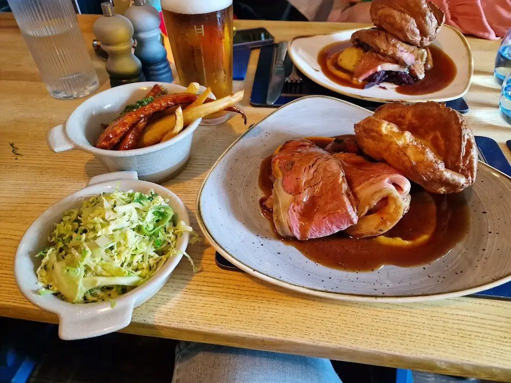 Menu_Cat & Custard Pot Inn_Tetbury_image_9