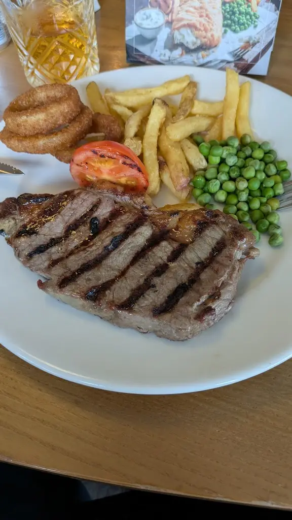 Andrew Rooks_The Warrener_Thetford_recensione