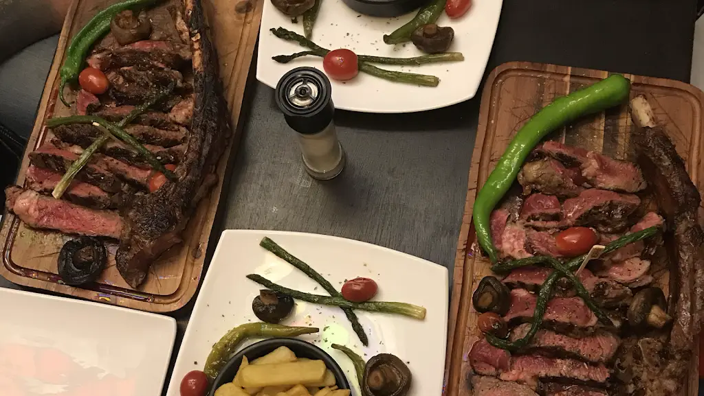 Broadway Steak & Wine_Bebington_slider_image_3