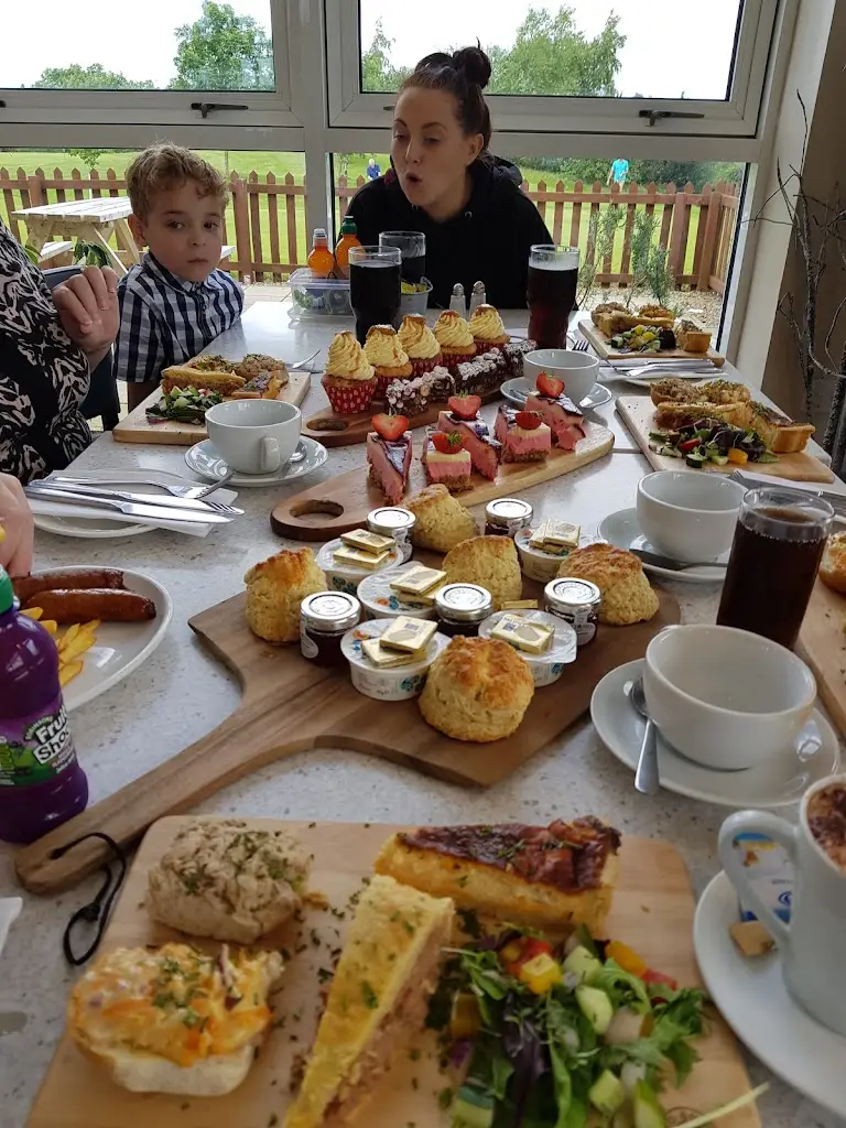 Menu_Manjaros Restaurant Ingleby Barwick_Thornaby-on-Tees_image_4