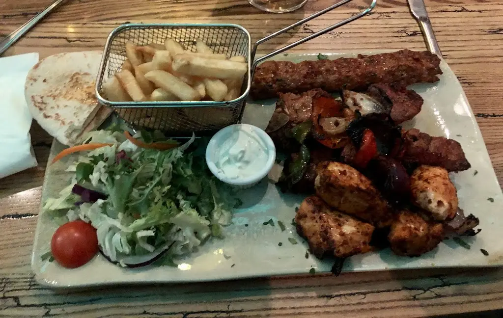 Christopher Lewis_The Mediterranean kitchen_Bebington_recensione