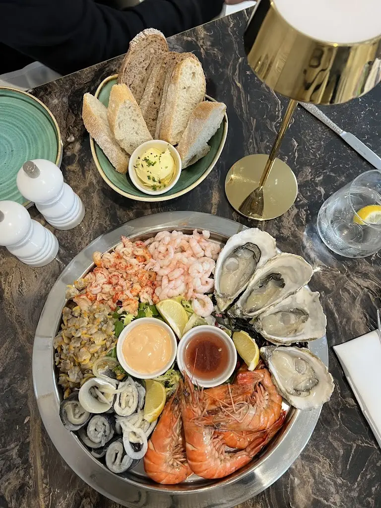 Menu_Lot 14 At Theydon_Theydon Bois_imagen_5