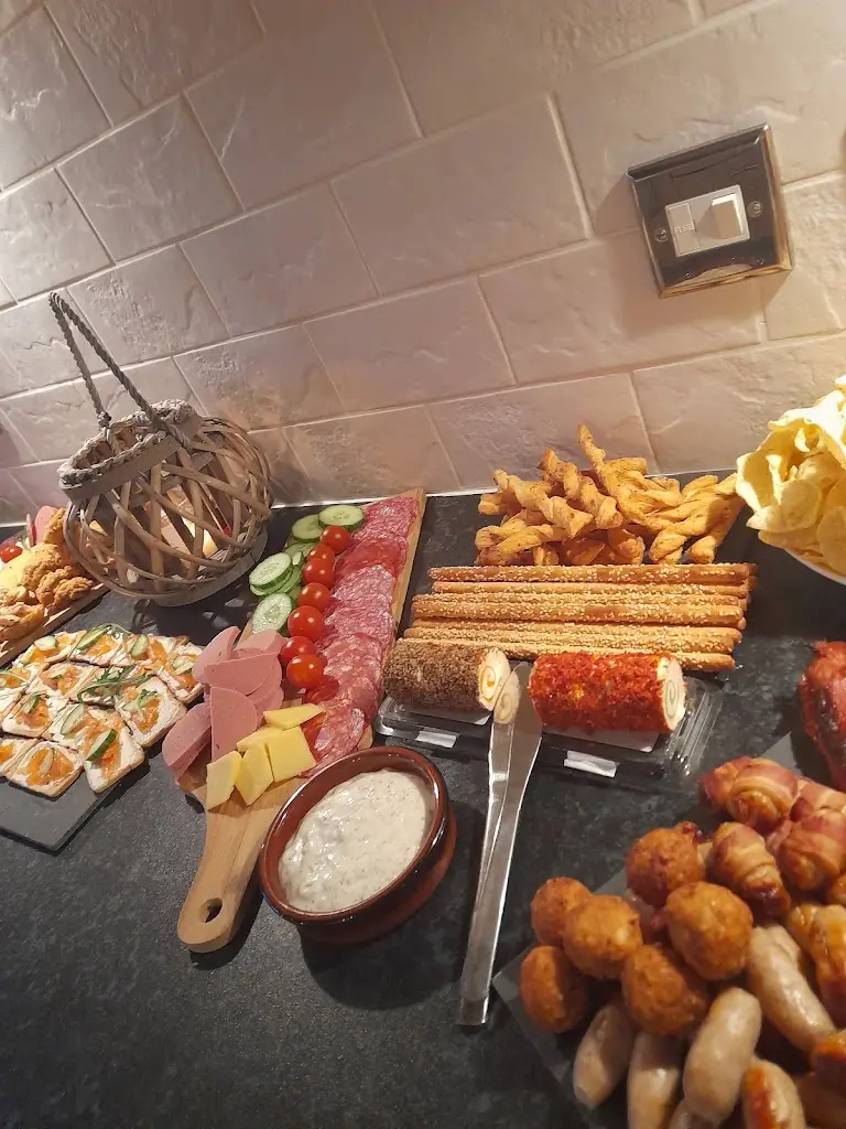 Menu_Mrs Cog's_Thorngumbald_image_9