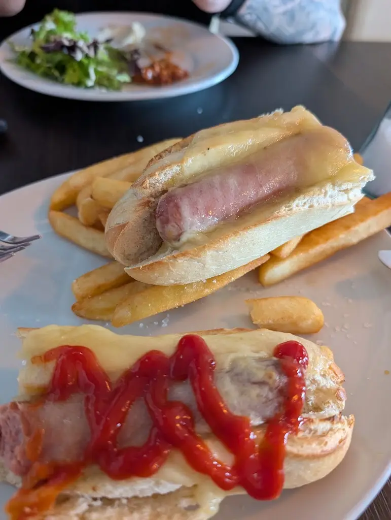 Tara_Route 47 American Steakhouse and Grill_Thorney_review