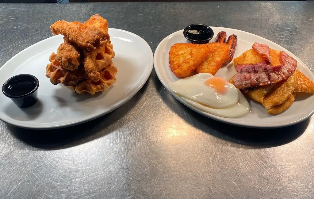 Route 47 American Steakhouse and Grill_Thorney_slider_image_3