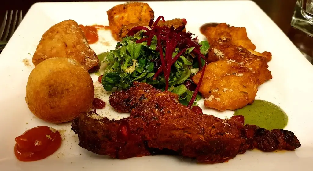 John Clark_Roobroo restaurant_Thornbury_review