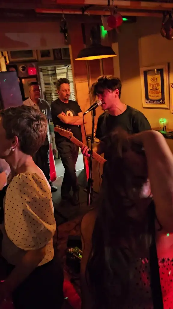 Ben Carey_The Monmouth Ash_Three Legged Cross_review