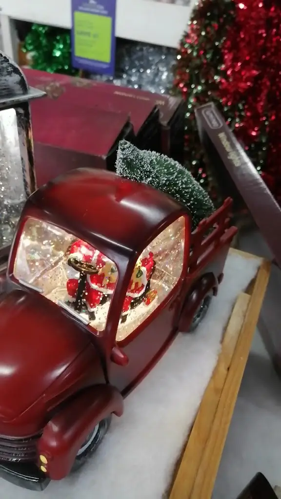 Hillier Garden Centre Three Legged Cross_Three Legged Cross_slider_image_2